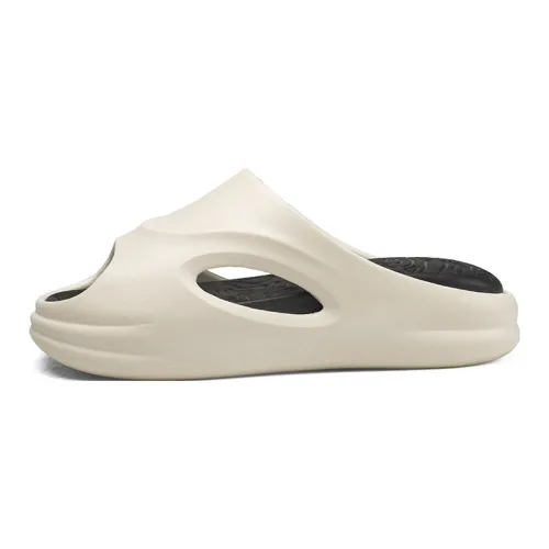 LiNing PFW X 2020 S/S Collection | Bubble Slide Womens Slippers White
