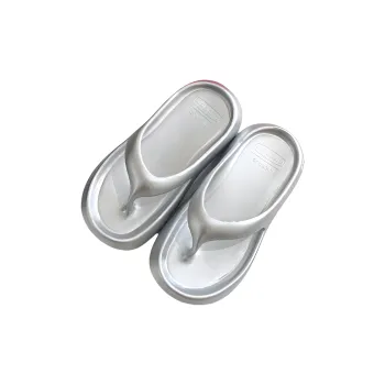 Yunpo Korean Style Flip Flops Silver Flip Flops EVA Comfortable Home Slippers For Women's
