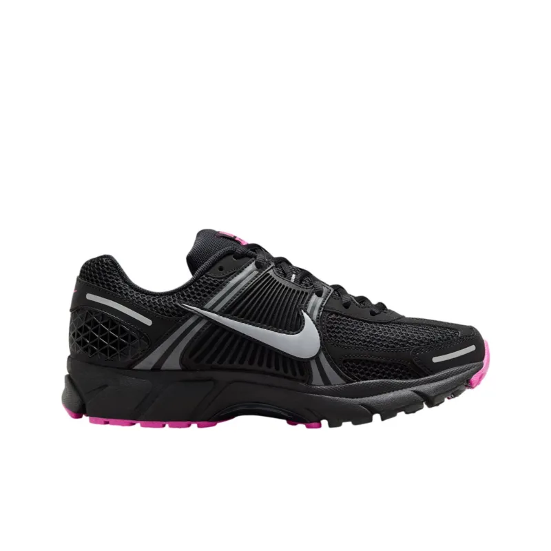 Nike Zoom Vomero 5 Black Pink Blast-1