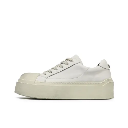Hong Kong Meng Slip Resistant Lightweight Breathable Low Top Skateboard Shoes Men's White