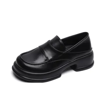 Than than me Loafers Women's Apricot/Black