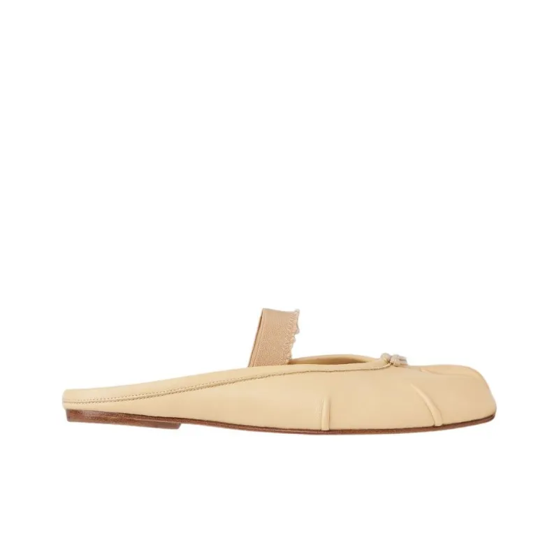 Maison Margiela Tabi Closed Toe Slippers Women's Yellow-1