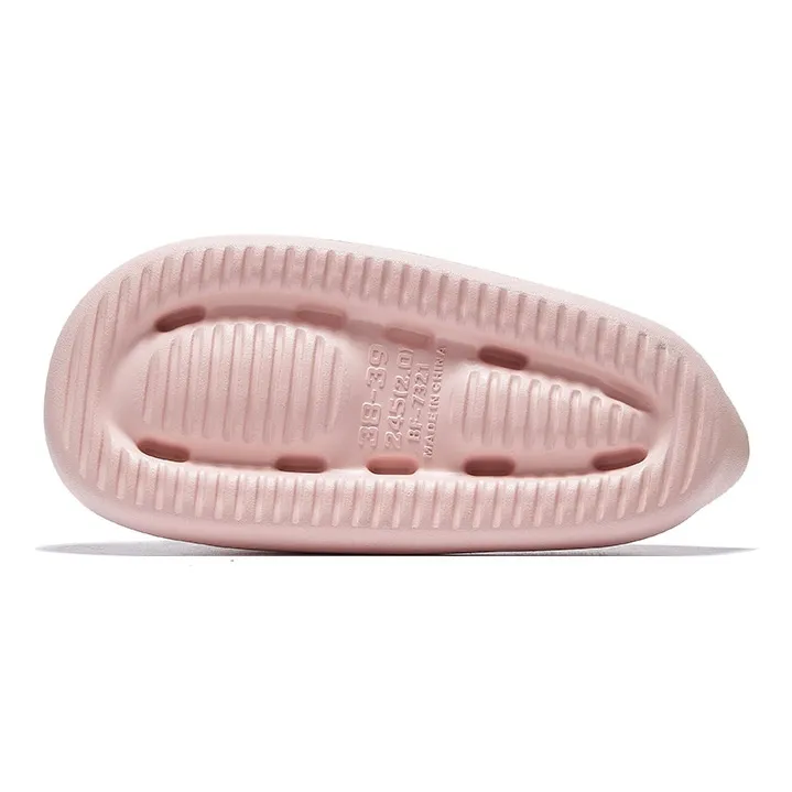 Love Of Ants Slippers / Home Slippers-14