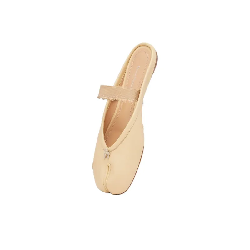 Maison Margiela Tabi Closed Toe Slippers Women's Yellow-2