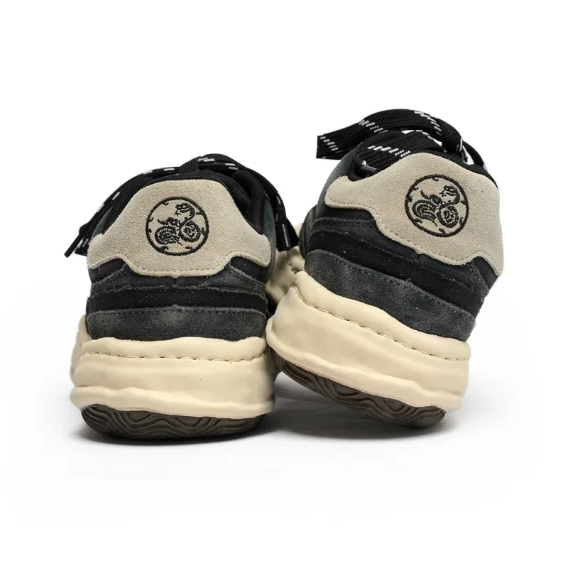 FANZAO Slip-Resistant Cushioning Wear-Resistant Lightweight Breathable Low-Top Skateboard Shoes Unisex-4