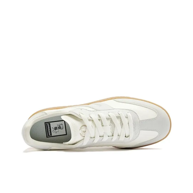 QIAODAN Leave Slip-Resistant Low-Top Skateboard Shoes Men's White Gray-3