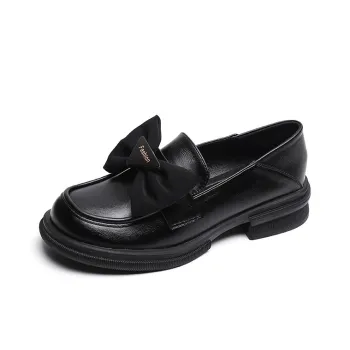 Than than me Loafers Women's Black/Beige