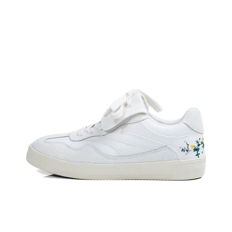 OYNN New Freshman Series Anti-Slip And Wear-Resistant Lightweight Low-Top Skateboard Shoes Women's White-1