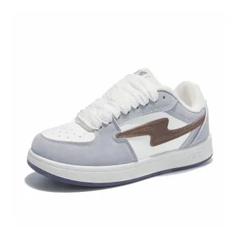 Little Red Man Anti Slip And Wear Resistant Lightweight Low Top Skateboard Shoes Women's Sky Blue