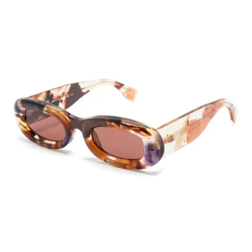 GUCCI Oval frame Sunglasses