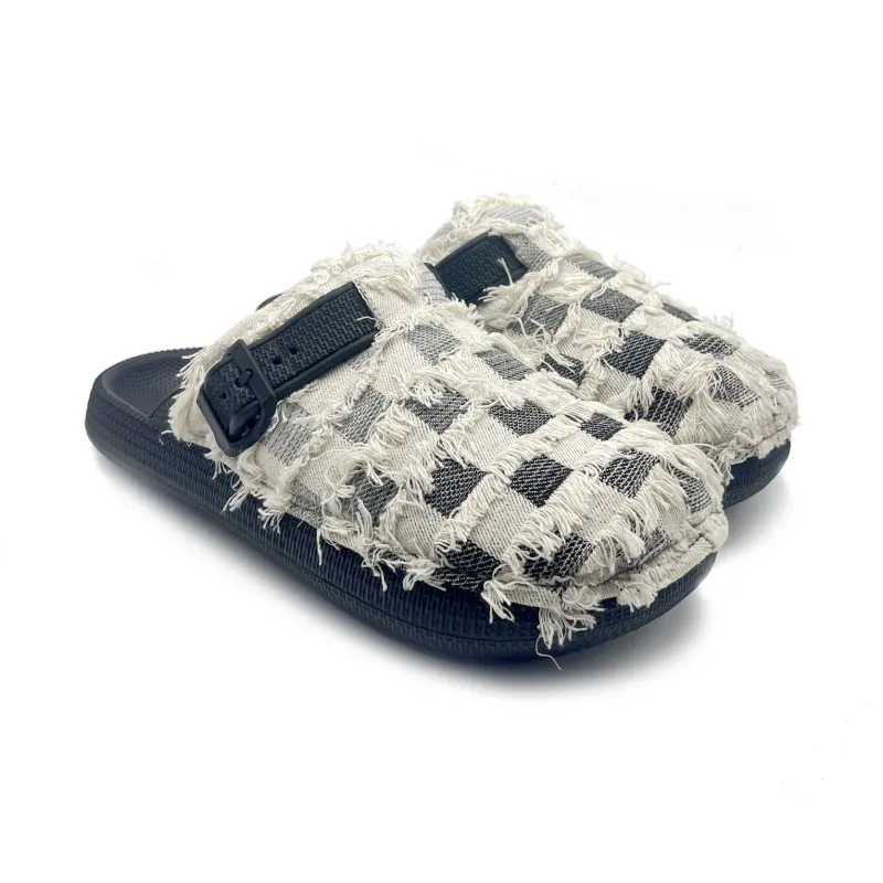 X3COMMUNE Slippers / Home Slippers-3