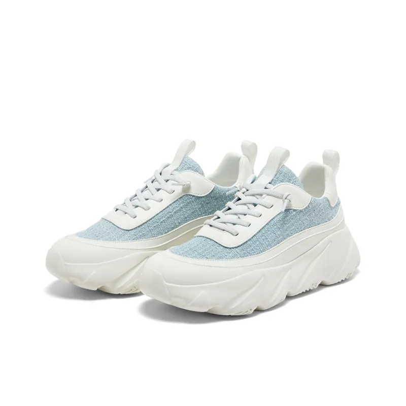 Walk More Wind Condition III Low-Top Chunky Sneakers-13
