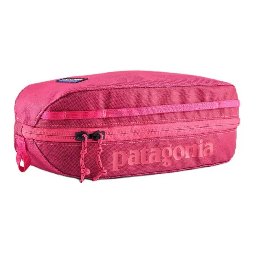 Patagonia Recycled Polyester Storage Bag Unisex Glowing Pink