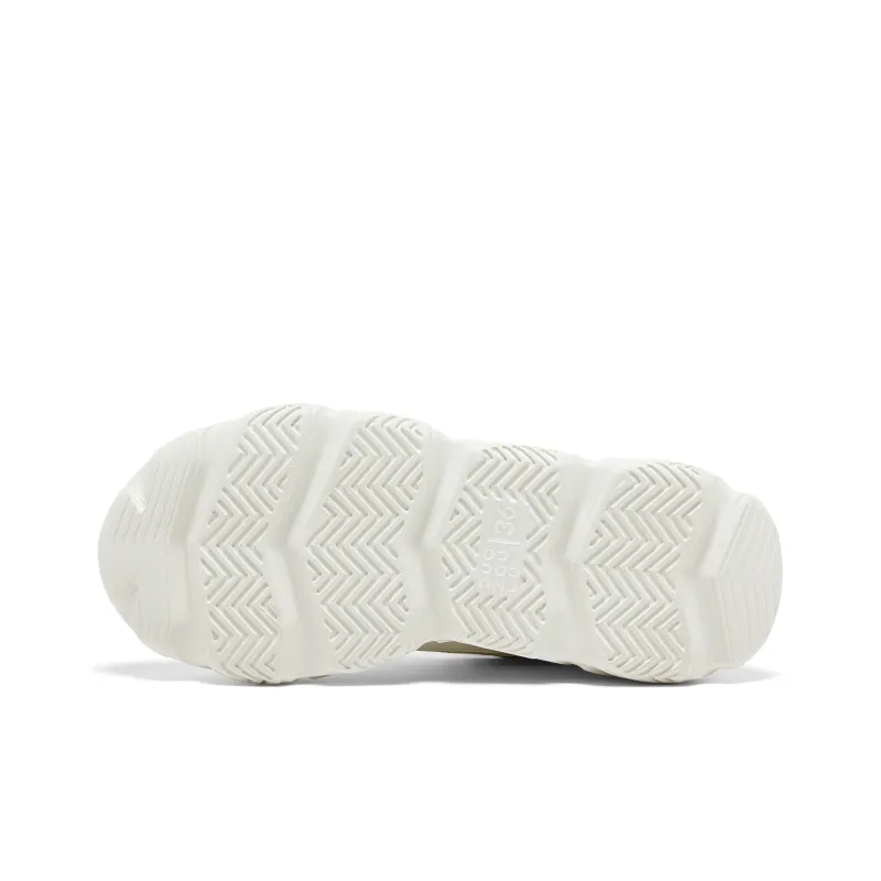Walk More Wind Condition III Low-Top Chunky Sneakers-17