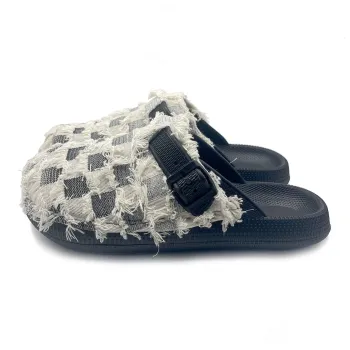 X3COMMUNE Slippers / Home Slippers