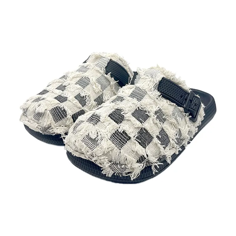 X3COMMUNE Slippers / Home Slippers-1