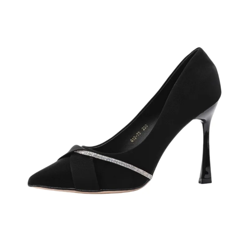 PARK DANCE High Heels Women's Ecru Black-3