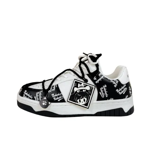 A&M Anti-Slip Wear-Resistant Low-Top Skateboard Shoes Women's White Black