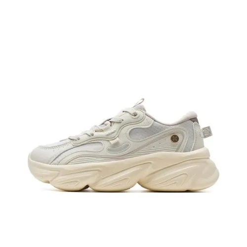 XTEP Anti Slip And Wear Resistant Breathable Low Top Chunky Sneakers Women's White Sand Gray