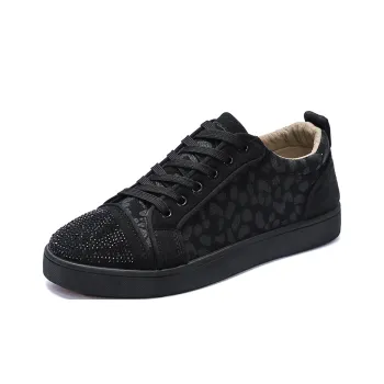 VANSSI Anti Slip Wear Resistant Lightweight Breathable Low Top Skateboard Shoes Men's Black