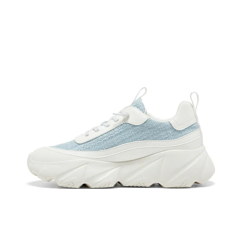 Walk More Wind Condition III Low-Top Chunky Sneakers-12