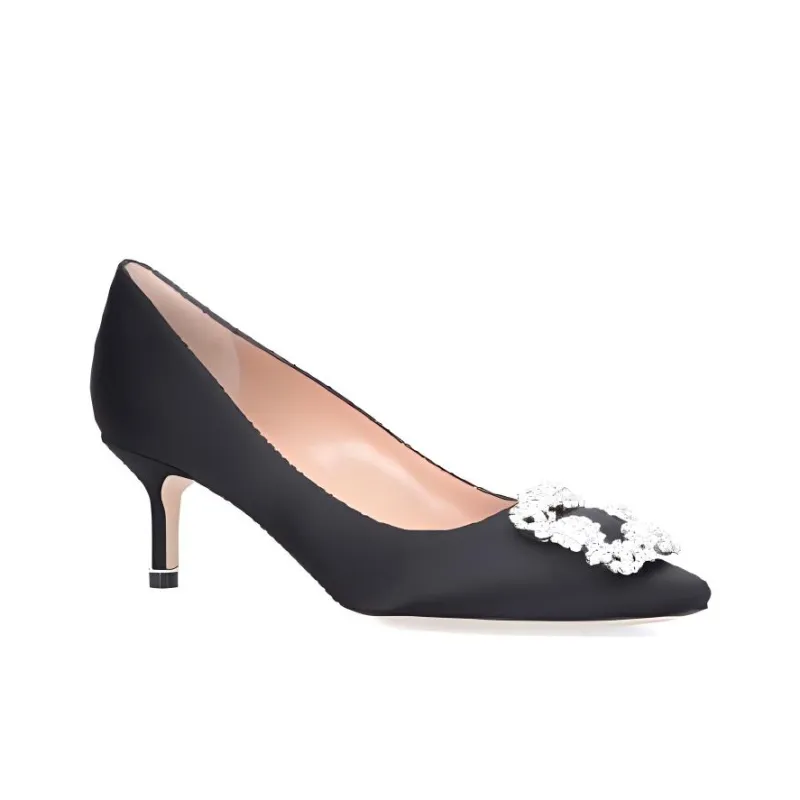 MANOLO BLAHNIK Hangisi Crystal-buckle 50mm Pumps-2