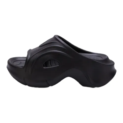 An Shangfen Slippers / Home Slippers