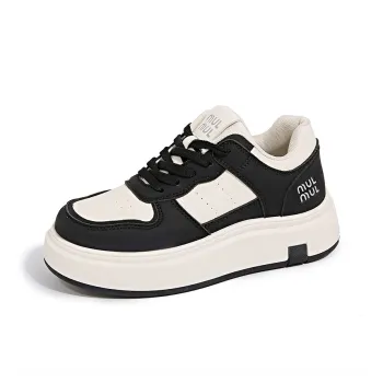 Nrillo Slip Resistant Cushioning Wear Resistant Balance Low Top Skateboard Shoes Women's