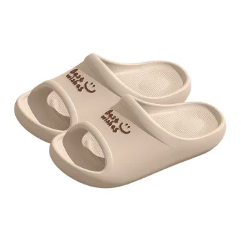 LUNNIFEIYA Slippers / Home Slippers