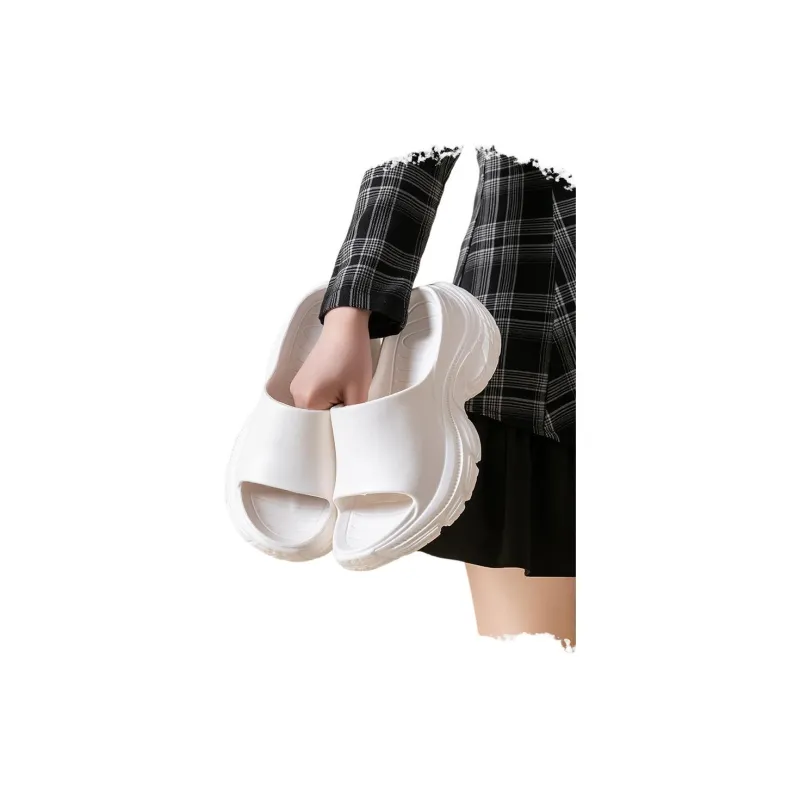 Yamada Hyakuju Home Slippers Black, White-5