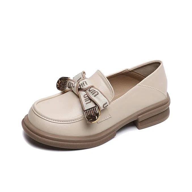 Than than me Loafers Women's Apricot/Black-5