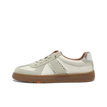 BATA Low-Top Skateboard Shoes Women's