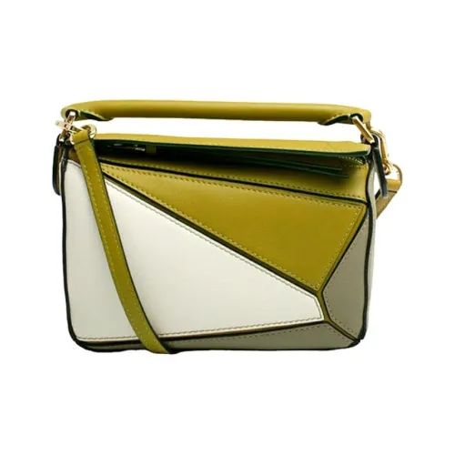 LOEWE Puzzle Bag In Classic Calfskin Ochre/Soft White