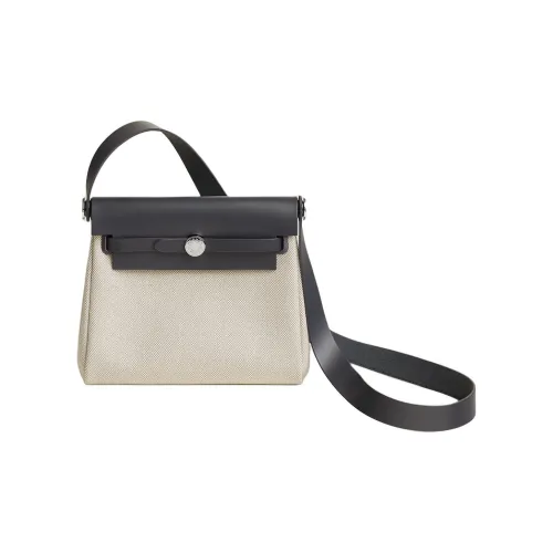 HERMES Herbag Zip Shoulder Bags