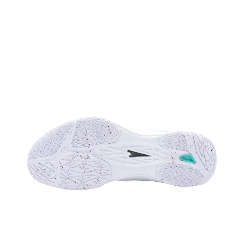 DECATHLON Lightweight Collection 560 Anti Slip Wear Resistant Low Top Badminton Shoes Women's White Green-3