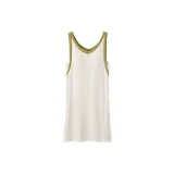 11921# White Green