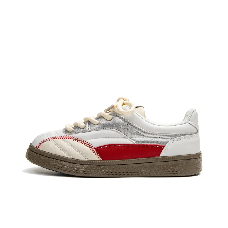 Far Waves Slip Resistant, Abrasion Resistant, Lightweight Low Top Skateboard Shoes Women's-10