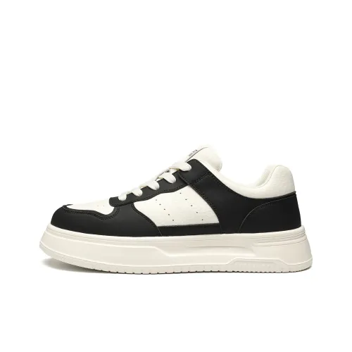 ST&SAT Low Top Skateboard Shoes Men's