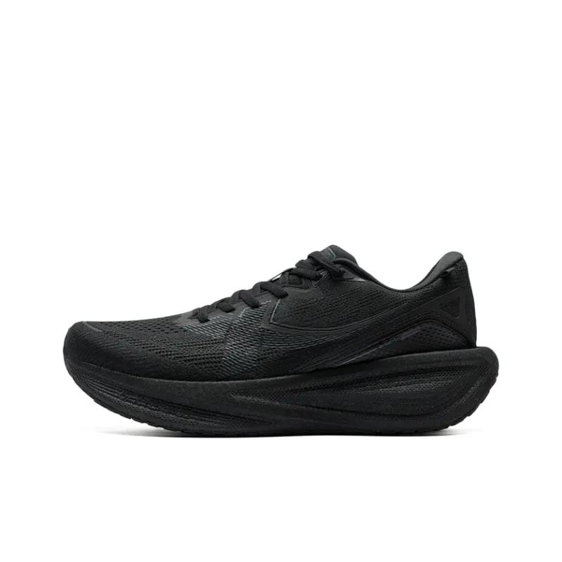 XTEP Cushioning Wear Resistant Rebound Low Top Carbon Sheet Training Running Shoes Men's Black-0
