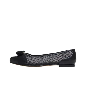 FERRAGAMO Varina Casual Single Shoes Women's Black