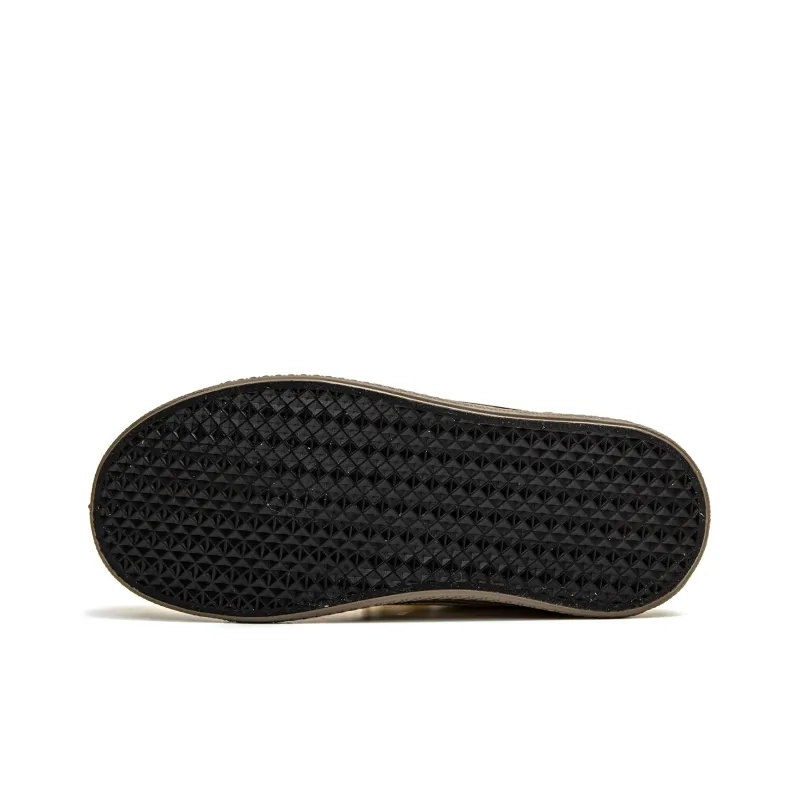 Far Waves Slip Resistant, Abrasion Resistant, Lightweight Low Top Skateboard Shoes Women's-17