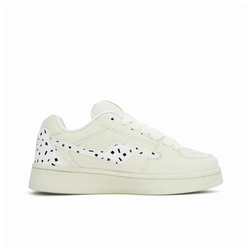 SHUXIAOBEI Polka Dot Versatile Trendy Shoes Anti-Slip Wear-Resistant Low-Top Skateboard Shoes Women's Gift Box Set-1
