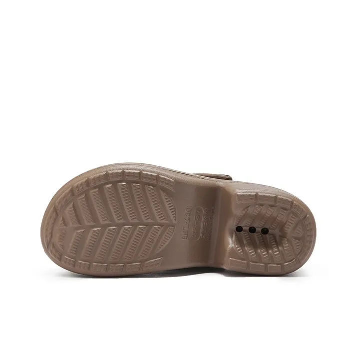 CAMEL Clogs Women's-11