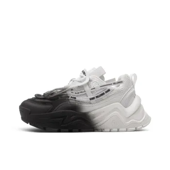 Daisy Fellowes Devil One Chunky Sneakers Unisex Low Top Black/White