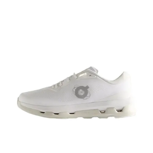 CloudzOn e Kith X On 'White Ice'