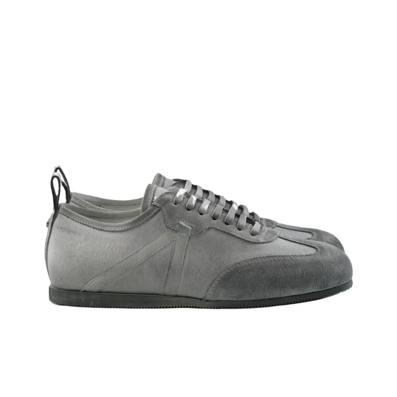 Ann Demeulemeester Low Top Casual Shoes Women's Gray-1