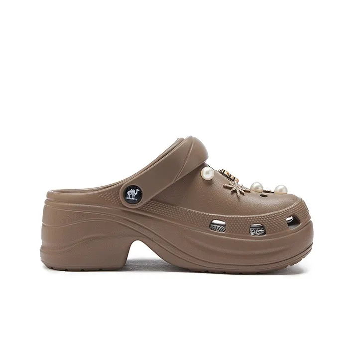 CAMEL Clogs Women's-7