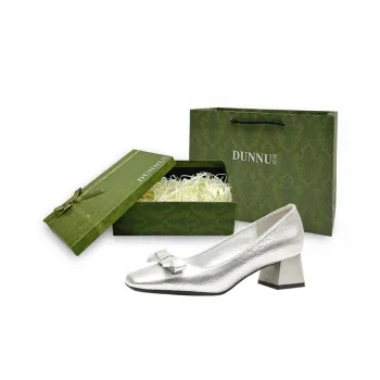 Dunnu Chunky Heel High Heels Women's Box Included