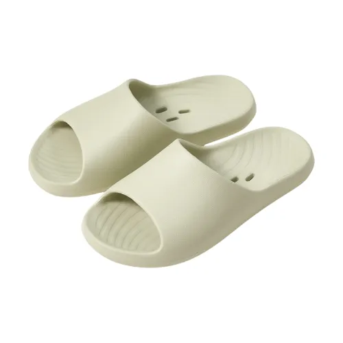 Yalu Preferred Slippers / Home Slippers