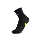 Do the Regatta Edgepoint Mid WP Hiking Boots have a gusseted or bellows tongue